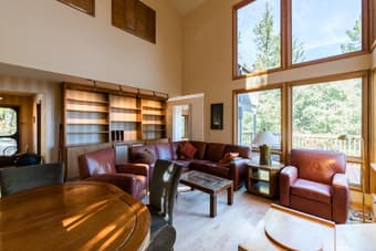 Looking for a fun roommate in our beautiful shared home! 3