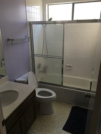 Room for rent in Redwood City 2
