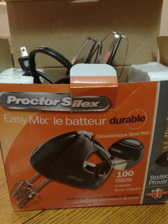 kitchen stuff : mixer, kettle, bowls and plates 1
