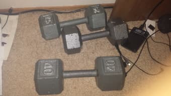 Lot of cast-iron CAP dumbbells 1