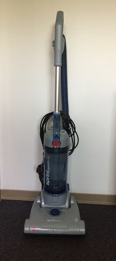 Vacuum cleaner $20 OBO 1