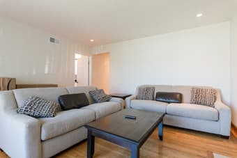 Gorgeous house with friendly housemates! 1