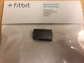 Fitbit charge 2 (without wristband and charger) 1