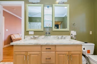 Looking for a fun roommate in our beautiful shared home! 3