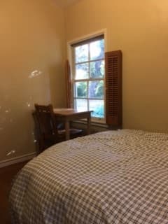 Room available in quiet and beautiful Atherton area 2