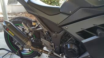 Customized Kawasaki Ninja 300 ABS, Black (1100 miles) 3