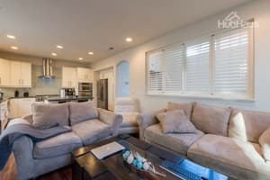 Room available in amazing home -- looking for a new roommate 2