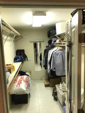 Master Bedroom near downtown Menlo Park with other Stanford students 3
