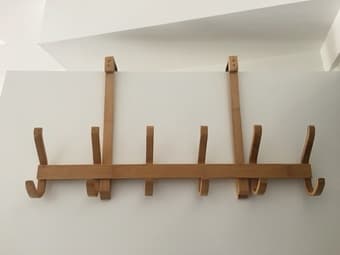 Door rack bamboo 1