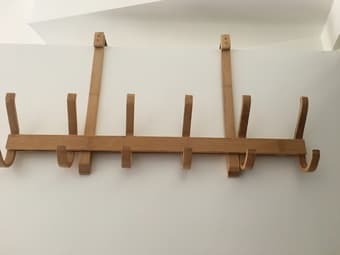 Door rack bamboo 2