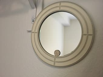 small round mirror 1