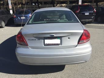 2004 Ford Taurus SE automatic 2