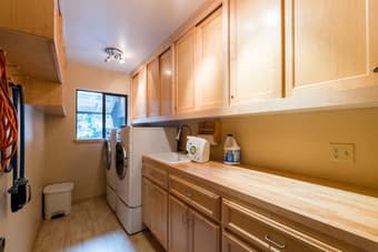 Looking for a great roommate 3