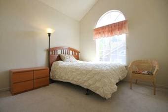 Private room available in a beautiful townhouse in sunnyvale 3