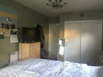 Master Bedroom and Private Bath within biking distance to Stanford! 2