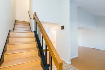 Community house looking for a new housemate 3