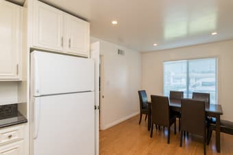 AWESOME roomie needed in our big South San Francisco home!! 3