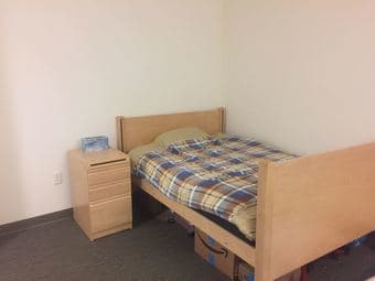1 room with bathroom in 2B2B On-campus Apartment for rent 12/11-01/10 3