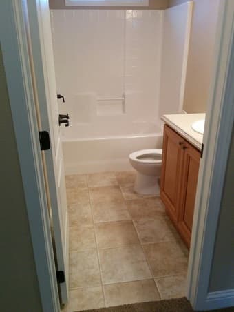 Private bed with Shared Bath Available in MTV (Heart of Google) 2