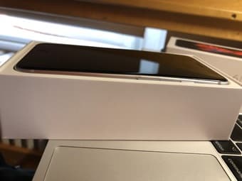 UNLOCKED iPhone 6s 64GB Space Gray 2