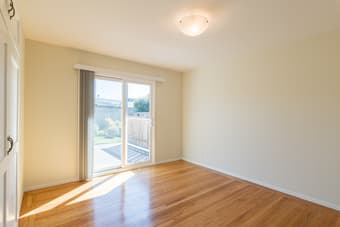 We're looking for our next housemate -- 1,020 1
