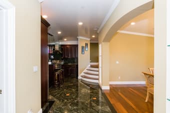 Looking for a new roommate ASAP!! 3