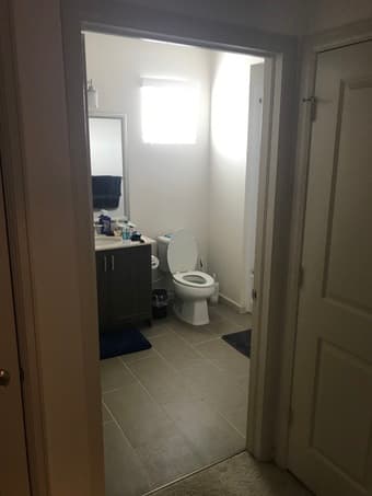 1bd/1bath in a Luxury 2bd/2bath 3