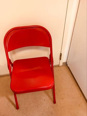 Nearly new fodable Chair 1