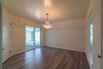 AWESOME roomie needed in our big Atherton home!! 1