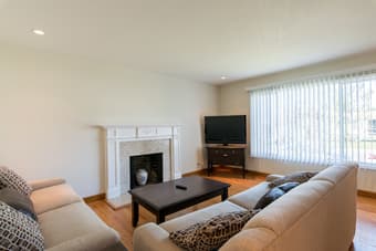 Need a room? Enjoy friendship?? Join our house in South San Francisco 1