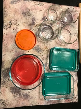 A lot of household items for low prices 2