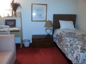 Two separate rooms available near Stanford University/Redwood Shores 2
