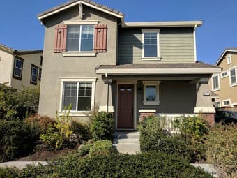 Master bedroom w/ private bath near Facebook 1