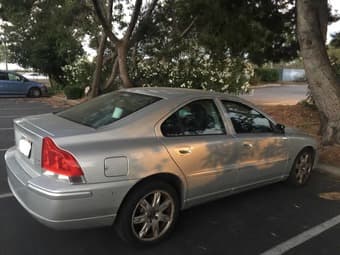2005 Volvo Silver S60 Extremely low price 3