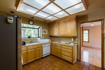 Looking for a great roommate to fill our open room $200 OFF FIRST MONT 1