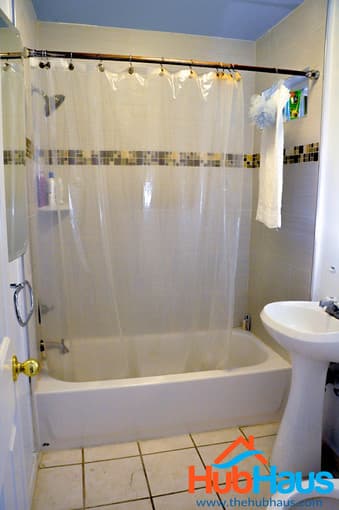 Fantastic housing with great roommates - the bomb dot com! 2