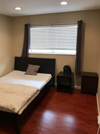 Short- or long-term lease by campus starting now 3