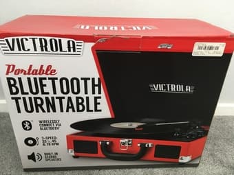 Bluetooth turntable (Victrola) - less than half of the original price 2