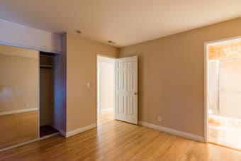 Come live with us in Sunnyvale! 3