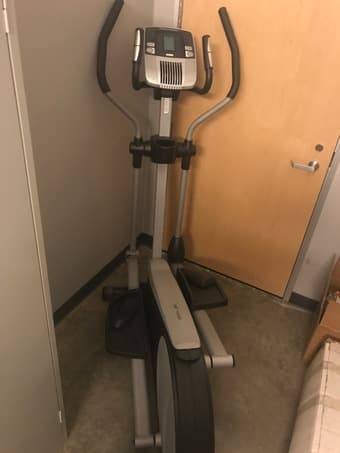 18’’ Pro-Form Extended Stride Elliptical 1