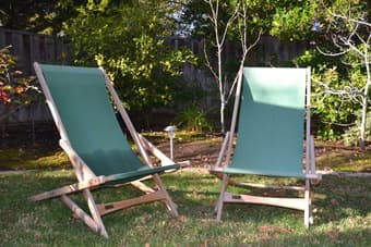2 foldable garden chairs: good condition 1