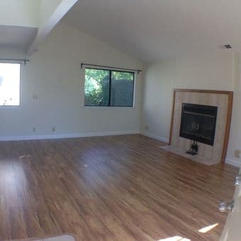 Check out our home! - Private bedroom in a beautiful place :) 3