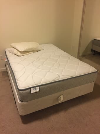 Bed Like-new (2 years old, original price: 700) 1