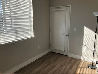 One bedroom with private bath available 2