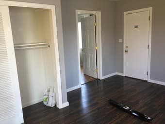 Sunny big room with fruti-tree yard in downtown Redwood city 1