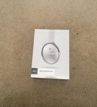Brand new wireless Bose headphones 1