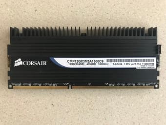 Corsair Desktop Memory 12GB (3*4 GB)  DDR3-1600 2