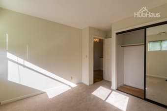 Come live with us in Palo Alto! 3