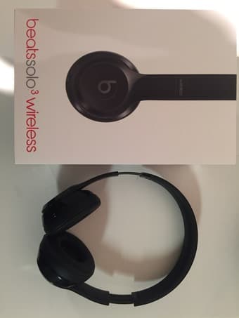 Beats Solo3 Wireless On-Ear Headphones like new $160 obo 1