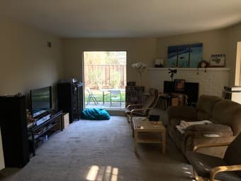 Room for Rent in Spacious and Convenient Mountain View Home 1